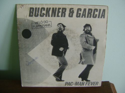 compacto-buckner-garcia-pac-man-fever